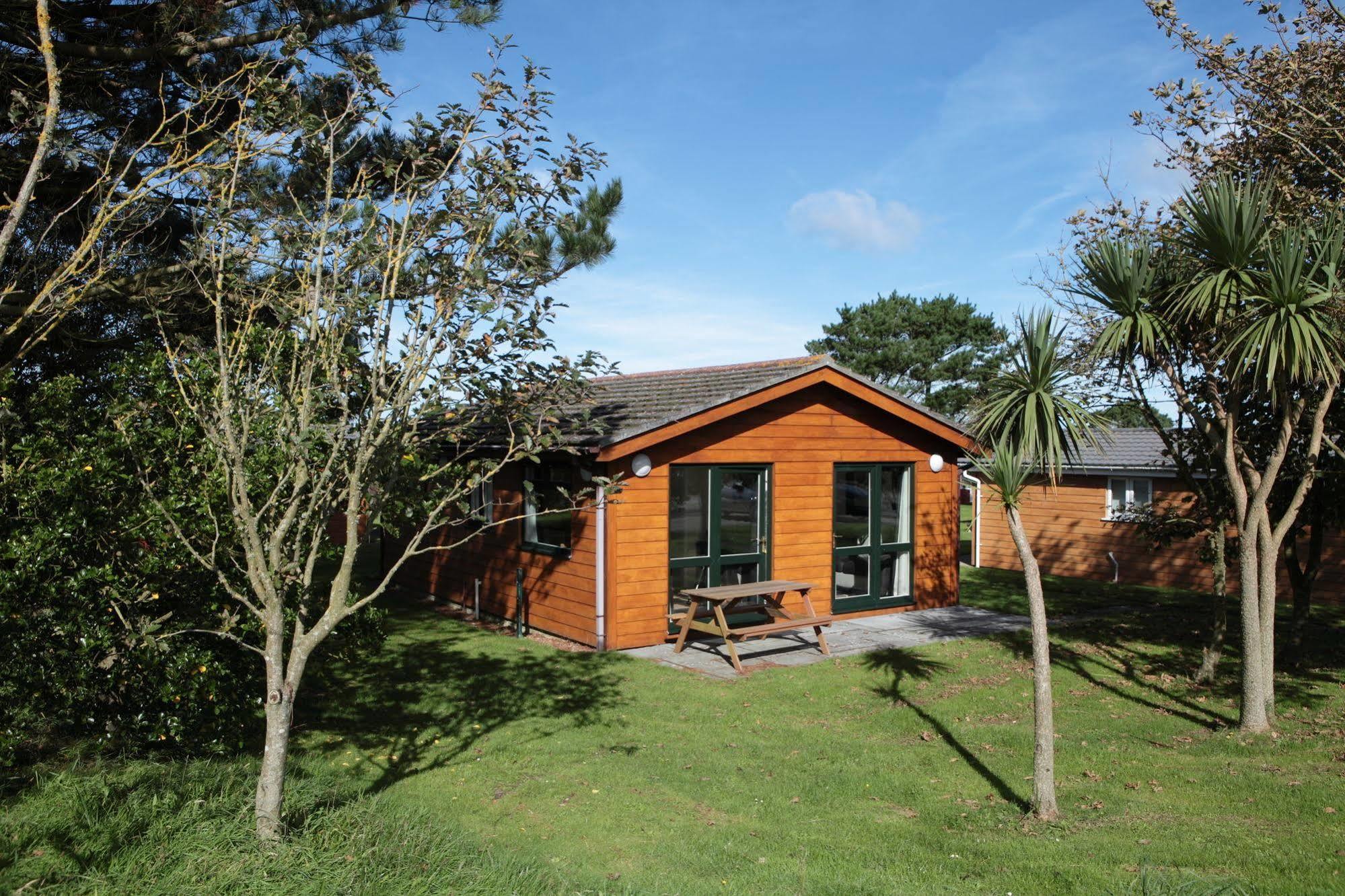 Atlantic Bays Holiday Park Padstow Exterior photo